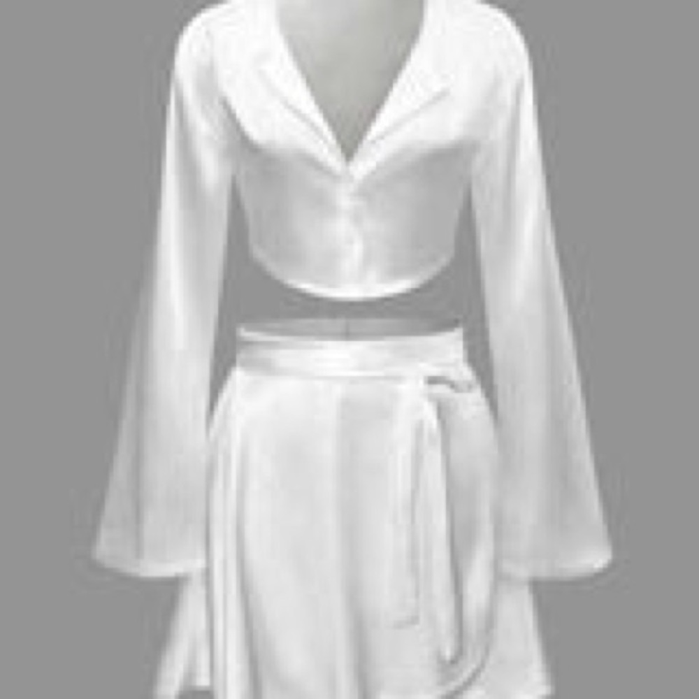 Satin wrap around skirt never worn